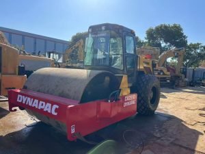 Used Dynapac CA251D Single Drum Roller