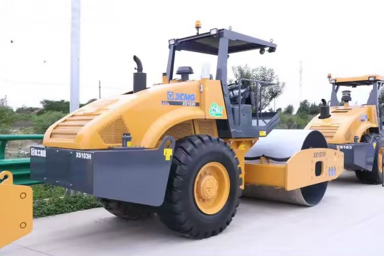 Used XCMG XS113 roller